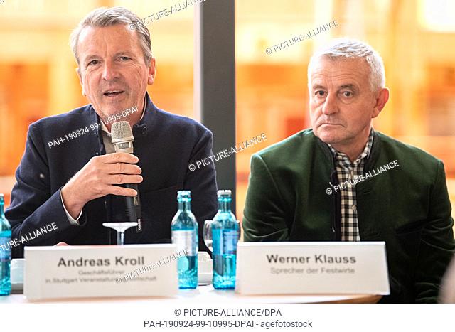 24 September 2019, Baden-Wuerttemberg: Andreas Kroll (l), Managing Director of in.Stuttgart, and Werner Klauss, Speaker of the Festival Innkeepers and Innkeeper...