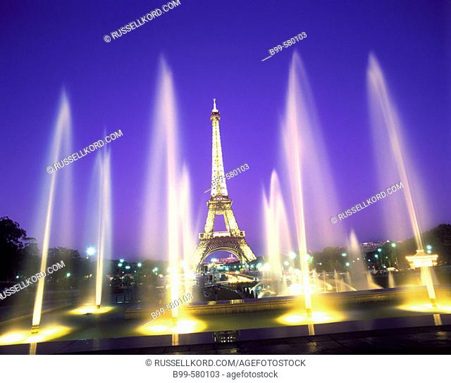 Fountains, Trocadero, Eiffel Tower, Paris, France