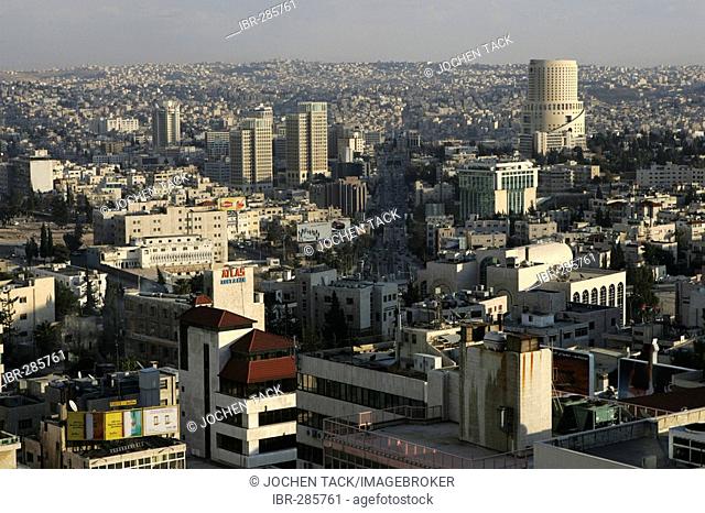 JOR, Jordan, Amman: City Center, Business district, Zahran district. Al Hussein Bin Ali Street, Jebel Amman. |