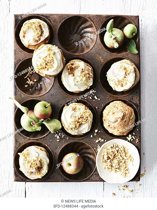 Apple, chai and ricotta muffins with apple dukkah