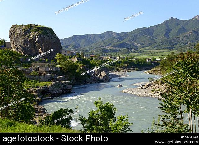 Landmark Solitaire Rocks, River Vjosa, Permet, Përmet, Solitaire Rocks, Albania, Europe