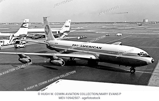 Boeing 707-321 of Pan American's N727PA at JFK