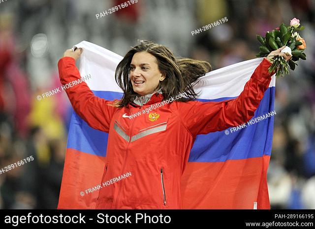 ARCHIVE PHOTO: Jelena ISINBAJEVA will be 40 years old on June 3, 2022, ISINBAEVA Elena (RUS/ 3rd place), (Yelena Isinbaeva/ Jelena Isinbaeva), with a flag, flag