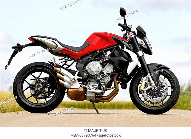 Motorcycle, MV Agusta Brutale 675 trepistoni, year of construction in 2012, side standard, right side