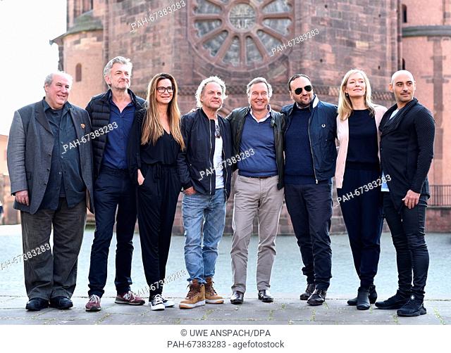 Actors Josef Ostendorf (L-R), Dominic Raacke, Alexandra Kamp, Uwe Ochsenknecht, festival director Nico Hofmann, director Nuran David Calis