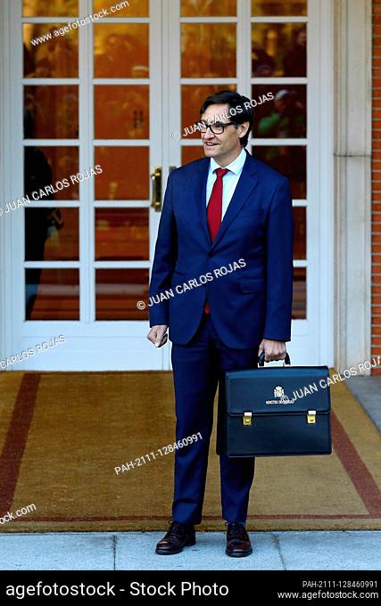 Madrid Spain; 14/01/2020.- Salvador Illa Menester of Health..Pedro Sanchez, president of Spain and his 22 ministers in a photo of the work team and his first...