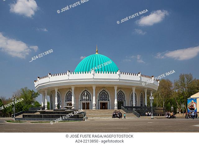 Uzbekistan, Tashkent City, Amir Timur Square, Amir, Timur Museum