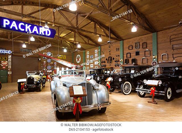 USA, Florida, Fort Lauderdale, Antique Car Museum, specializing in Packard automobiles, interior