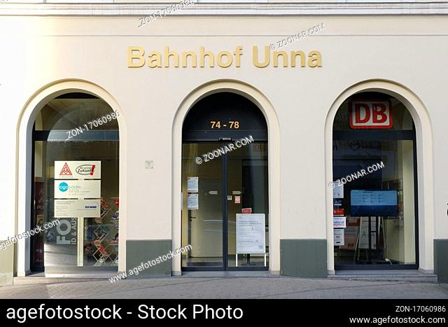 Eingang zum Bahnhof Unna, Ruhrgebiet, Nordrhein-Westfalen, Deutschland, Europa