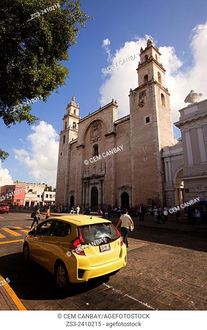 Catedral de San Idelfonso. S. XVI.-Cathedral of San Idelfonso, Merida, Yucatan Province, Mexico, Central America