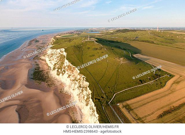 France, Pas de Calais, Cote d'Opale, Parc naturel regional des Caps et Marais d'Opale, Cap Blanc Nez, limestone cliffs (aerial view)