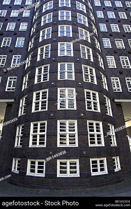 Inner courtyard, Sprinkenhof, Kontorhaus, Hamburg, Germany, brick expressionism, architect Fritz Höger, Fritz Höger, Europe