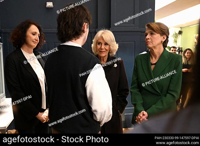 30 March 2023, Berlin: Royal wife Camilla (2nd from right) accompanied by Elke Büdenbender (right) visits Refugio Berlin on the second day of the trip to...