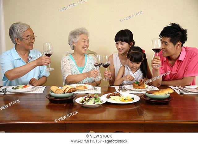 Family dinning at home