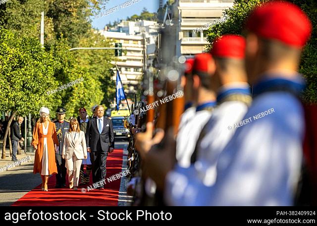 King Willem-Alexander and Queen Maxima of The Netherlands at the Presidential Palace in Athene, on October 31, 2022, welcomed by Ms Katerina Sakellaropoulou
