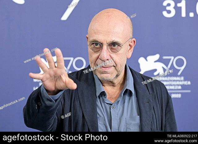 Paolo Virzi’ attends the photocall for ""Siccita'"" at the 79th Venice International Film Festival on September 08, 2022 in Venice, Italy