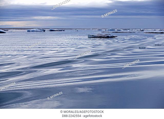 North America, United States, Alaska, Arctic National Wildlife Refuge, Kaktovik, reflections in water,