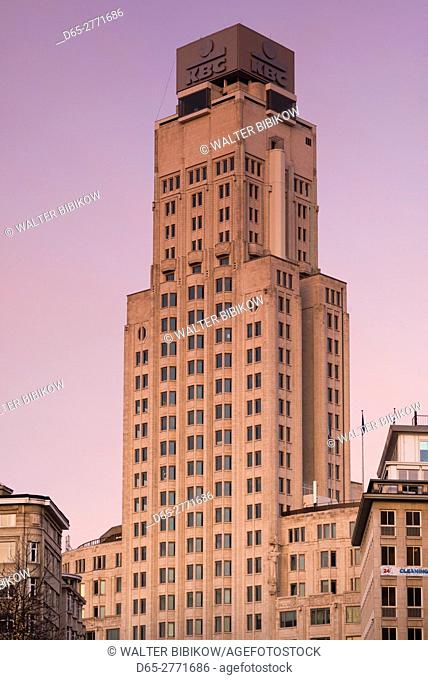 Belgium, Antwerp, KBC Tower or Boerentoren, art-deco skyscraper built in 1932, dawn