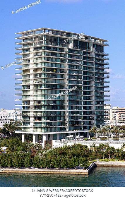 Condominium tower Apogee South Beach in South Beach, FL, USA