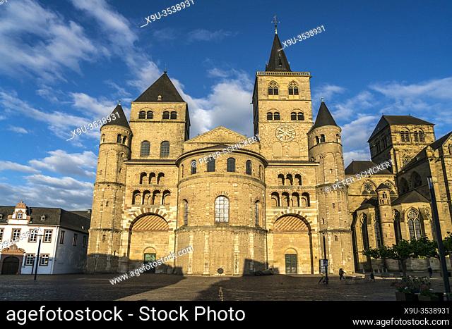 Dom St. Peter, UNESCO Welterbe in Trier, Rheinland-Pfalz, Deutschland | Trier Cathedral, UNESCO World Heritage in Trier, Rhineland-Palatinate, Germany
