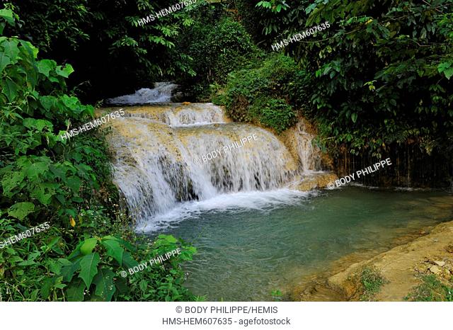 Vietnam, Ninh Binh Province, Cuc Phuong National Park, Ban Hieu, waterfalls in the valley