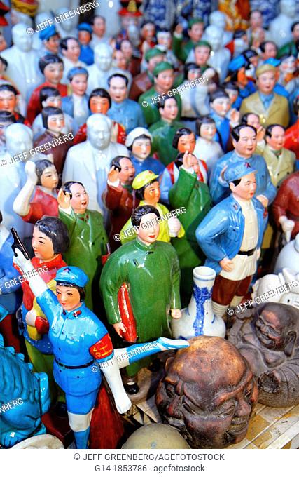 China, Shanghai, Huangpu District, Dongtai Road, shopping, antiques, collectibles, vendor, for sale, display, doll figures, figurines, statuettes, Mao Zedong
