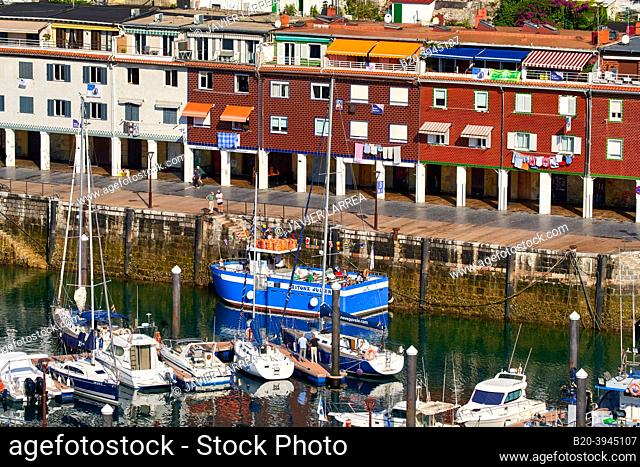 Tourist boat in the Port, Donostia, San Sebastian, cosmopolitan city of 187, 000 inhabitants, noted for its gastronomy, urban beaches and buildings inspired by...