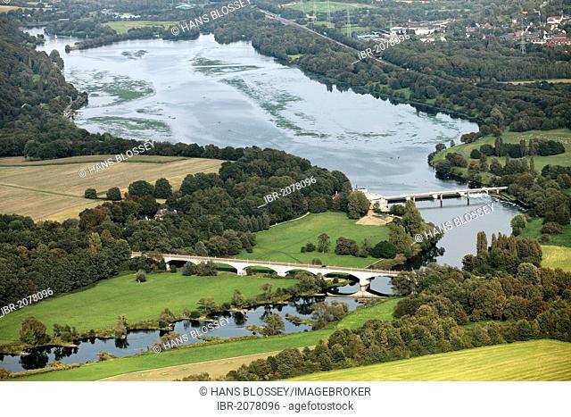 Aerial view, Kemnade reservoir with algal bloom, Hattingen, Ruhr Area, North Rhine-Westphalia, Germany, Europe
