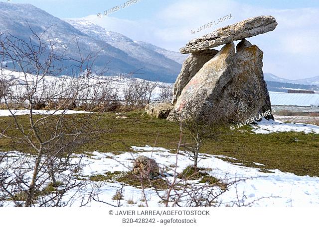 Sorginetxe dolmen. Arrizala. Iturrieta mountains. Salvatierra. Alava. Euskadi