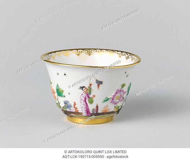 Cup and saucer Cup Head, multicolored painted with chinoiseries, Hemispherical cup made of painted porcelain. The head is decorated in relief with three painted...