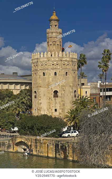 Torre del Oro (13th century) and Guadalquivir river, Seville, Region of Andalusia, Spain, Europe
