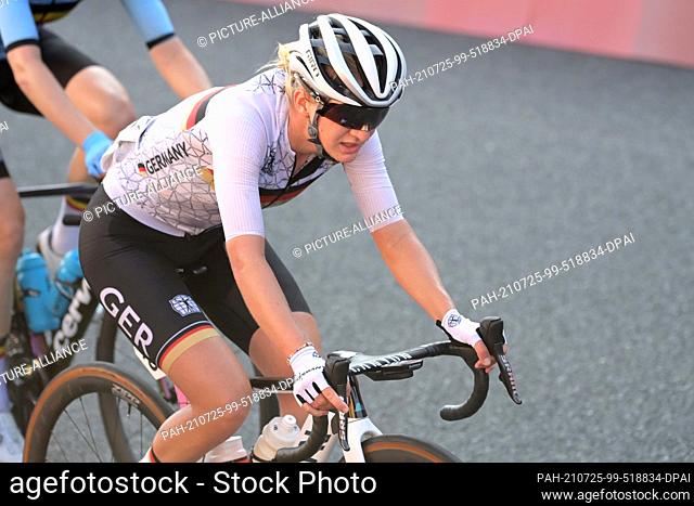 25 July 2021, Japan, Oyama: Cycling: Olympics, Tokyo - Oyama (137.00km), Women, Road Race. Hannah Ludwig of Germany rides in the field at Fuji International...