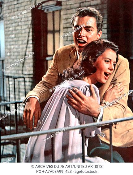 West Side Story  Year: 1961 USA Natalie Wood, Richard Beymer  Director: Jerome Robbins Robert Wise. It is forbidden to reproduce the photograph out of context...