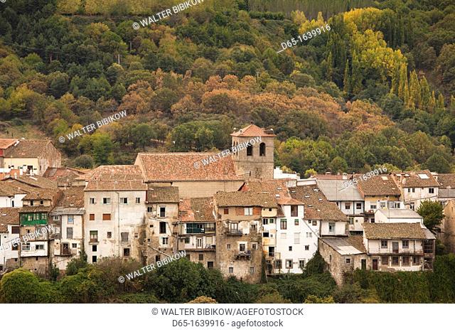 Spain, Castilla y Leon Region, Salamanca Province, Bejar, elevated town and church view