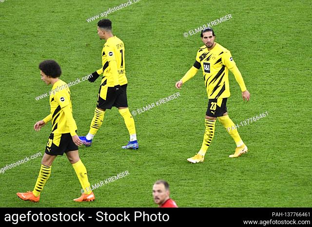 Axel WITSEL (DO), Jadon SANCHO (DO), Emre CAN (DO) disappointed after the goal to 0: 2, Soccer 1. Bundesliga season 2020/2021, 9th matchday, matchday09