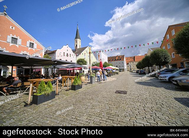 Ludwigsplatz, Old Town of Kelheim, Lower Bavaria, Bavaria, Germany, Europe