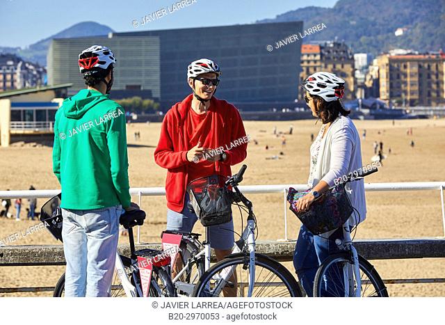 Group of tourists and guide making a bicycle tour through the city, Zurriola Beach and Kursaal, Gros, Donostia, San Sebastian, Gipuzkoa, Basque Country, Spain
