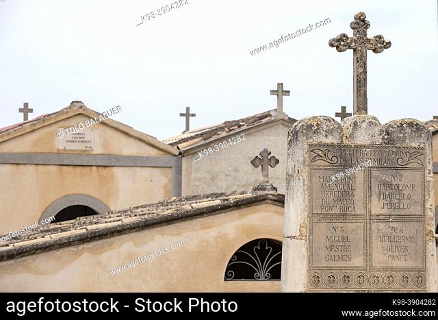 Petra cemetery, Mallorca, Balearic Islands, Spain