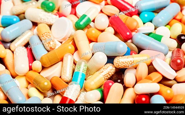 Gesundheit Konzept mit vielen bunten Medikamenten