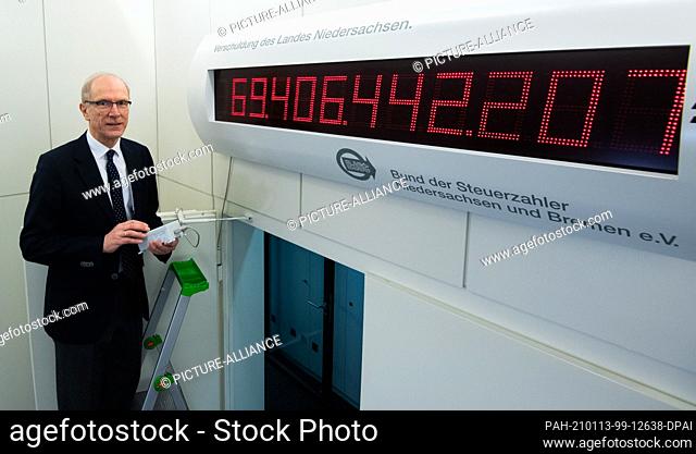 13 January 2021, Lower Saxony, Hanover: Bernhard Zentgraf, Chairman of the Taxpayers' Association of Lower Saxony and Bremen e.V