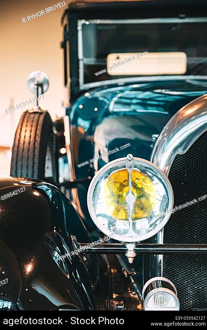 Close Headlamp Of Black Retro Vintage Oldtimer Car