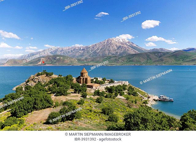 Armenian Church of the Holy Cross, Akdamar, Aghtamar, Akhtamar, Akdamar Adasi, Lake Van, mountain Çadir Dagi, Van Province, Eastern Anatolia Region, Anatolia
