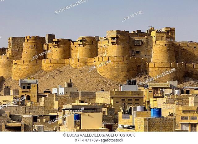 Fort and city â€‹â€‹rooftops, Jaisalmer, Rajasthan, India