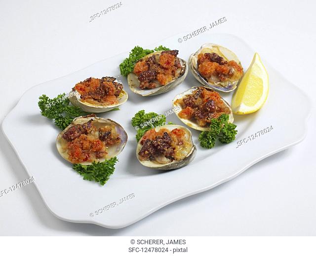 Clams with bread crumbs