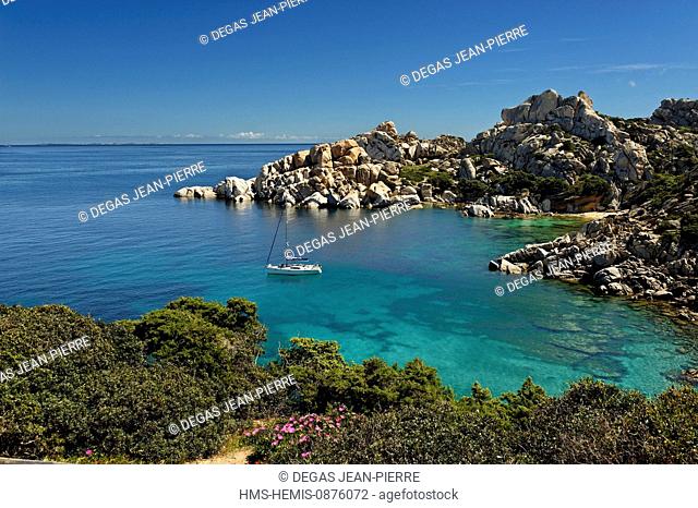 Italy, Sardinia, Olbia Tempio Province, Santa Teresa Gallura, Capo Testa, granite peninsula overlooking the Strait of Bonifacio in Corsica face