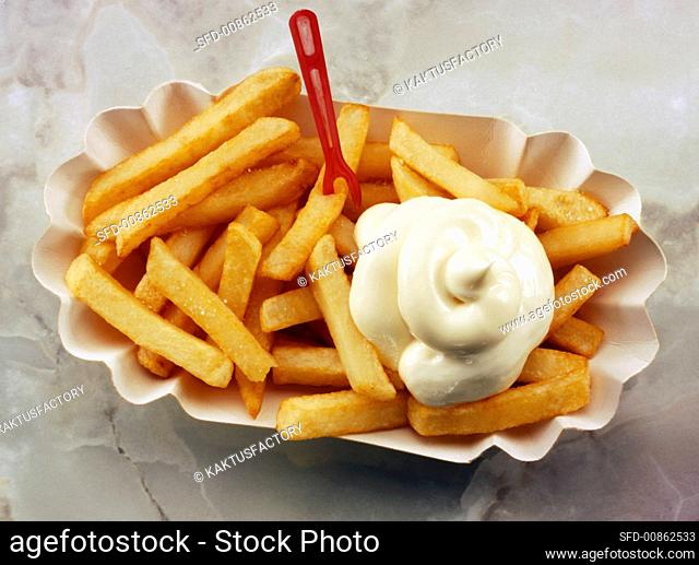 French fries with mayonnaise