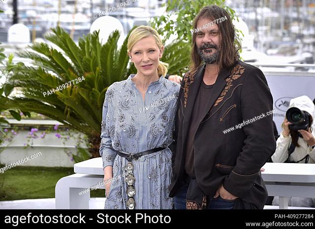 CANNES, FRANCE - MAY 19: Cate Blanchett , Warwick Thornton attends ""The New Boy"" photocall at the 76th annual Cannes film festival at Palais des Festivals on...