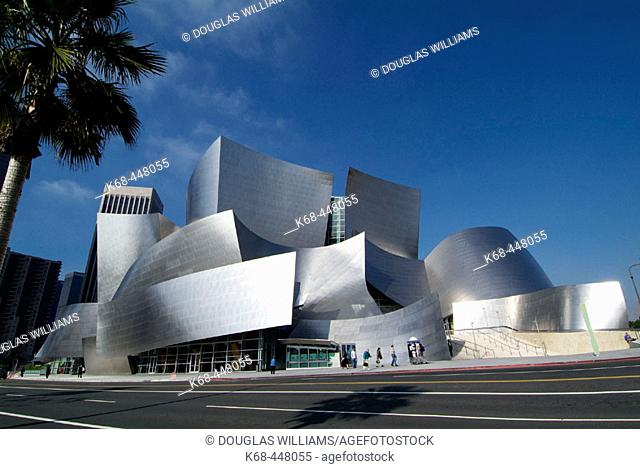 Walt Disney Concert Hall. Frank Gehry, architect. Los Angeles, California. USA