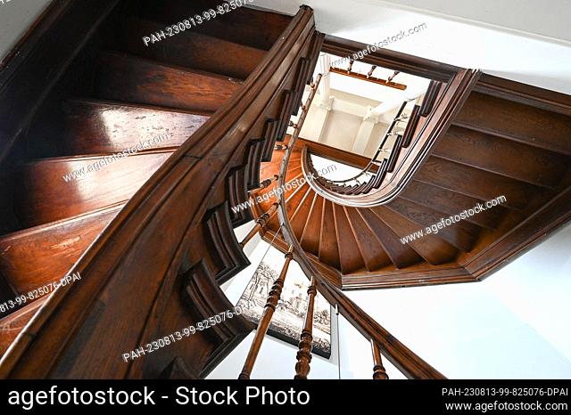 13 August 2023, Saxony-Anhalt, Wörlitz: Restored staircase in the House of the Princess in the Garden Kingdom of Wörlitz Park