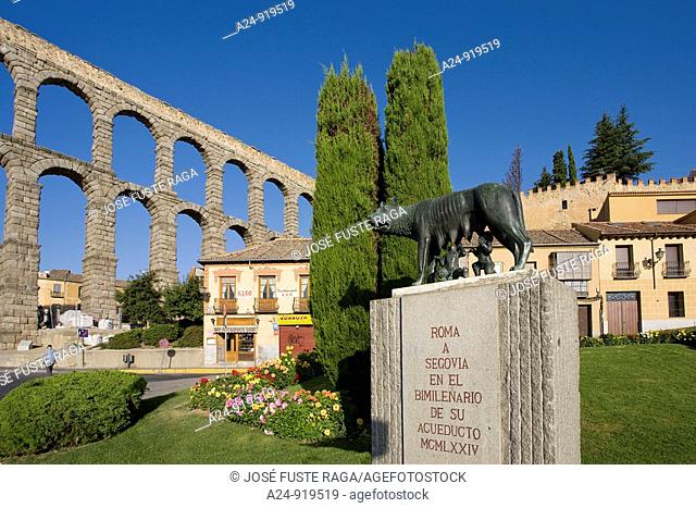 Roman aqueduct, Segovia. Castilla-Leon, Spain (September 2009)